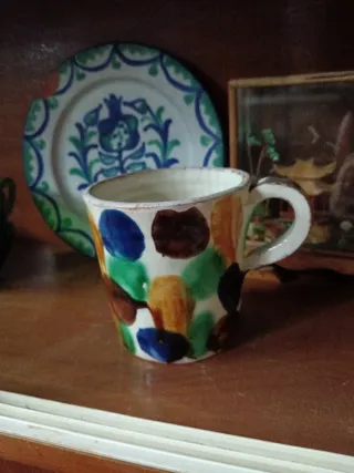 Taza cerámica artesanal pintada a mano
