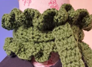 Sciarpina con rouches verde