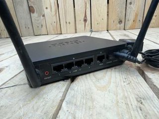 ROUTER INALAMBRICO CISCO RV110W