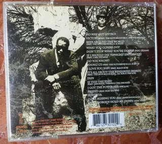 Puff Daddy & The Family - No Way Out.  Cd