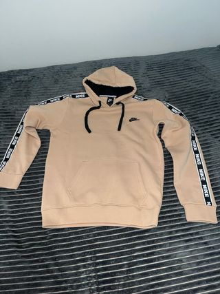 Sudadera Nike beige con logo