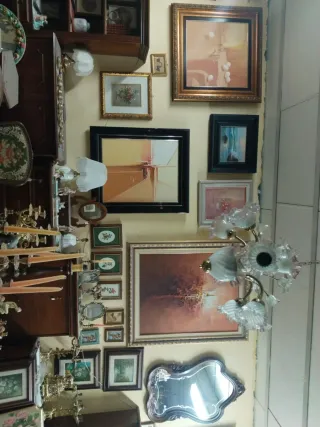 Muebles antiguos madera sin usar