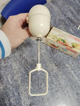 Batidora Multi Mezclador a Pilas Nuevo