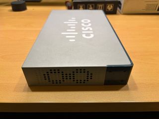 Router Cisco SA520 Security Appliance