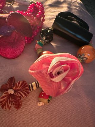 Pulseras de cuentas azules y turquesas