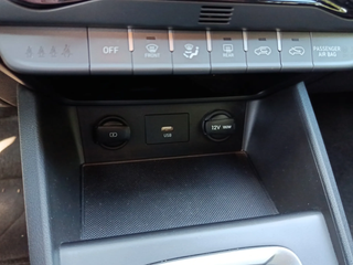 SIN ENTRADA! Hyundai Kona 2023 SÓLO 29000KM!