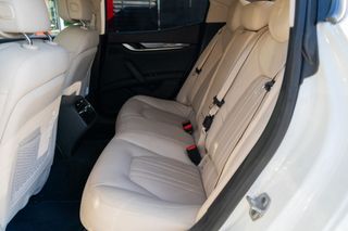 MASERATI GHIBLI  v6 350 CV