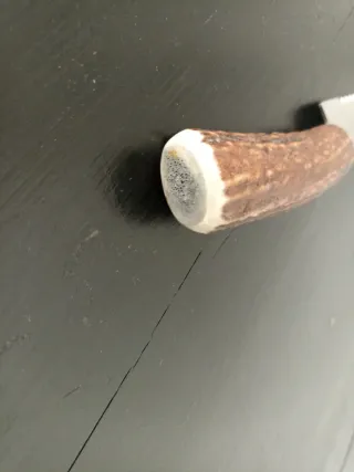 Coltello da pane con manico in corno di cervo