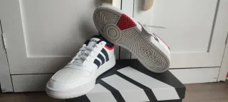 Adidas Hoops 3.0 Talla 41 a estrenar