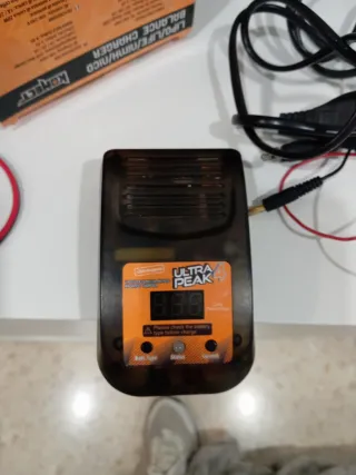 Cargador RC Ultra Peak4