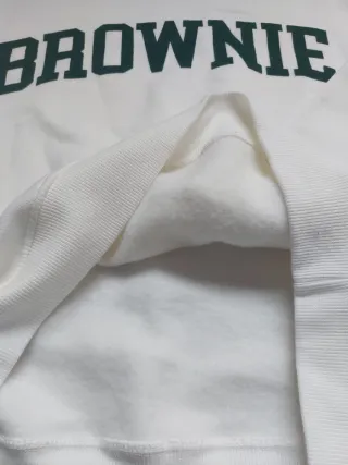 Sudadera Brownie blanca