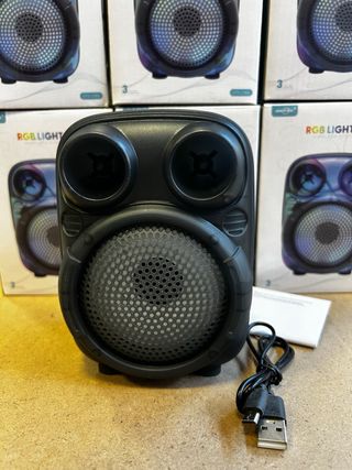 Mini Altavoz Portátil Bluetooth RGB 360° Greatnice