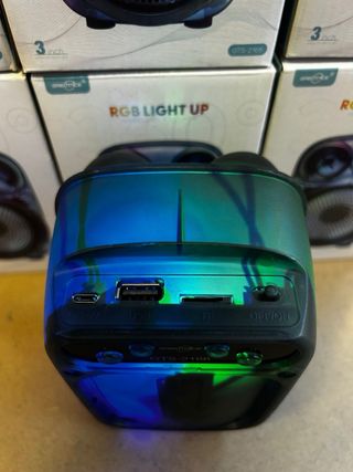 Mini Altavoz Portátil Bluetooth RGB 360° Greatnice