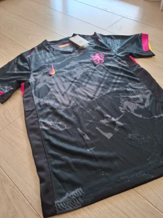 Camiseta Nike Chelsea Negra y Rosa