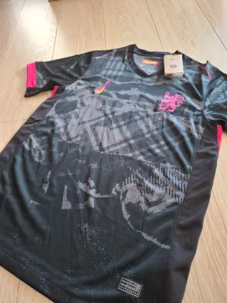 Camiseta Nike Chelsea Negra y Rosa