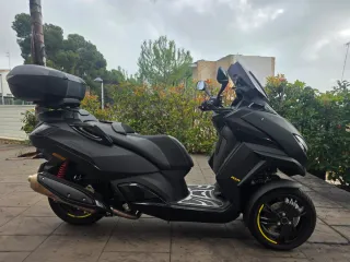 Peugeot Metropolis 400GT 3 Ruedas