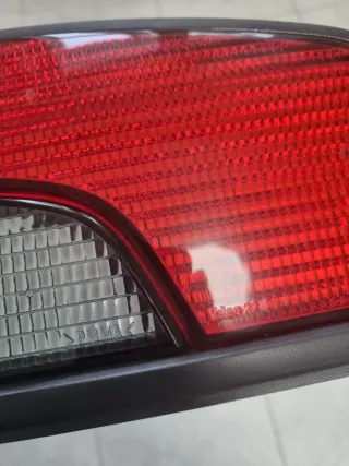 Pilotos Peugeot 306 (Traseros)