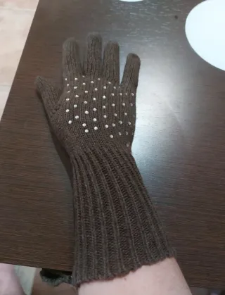 Guantes marrones de lana