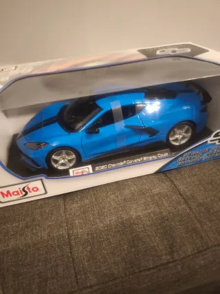 Coche Maisto 1:18 Chevrolet Corvette Stingray Coup