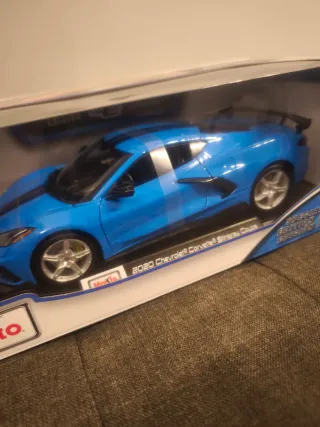 Coche Maisto 1:18 Chevrolet Corvette Stingray Coup