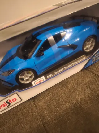 Coche Maisto 1:18 Chevrolet Corvette Stingray Coup
