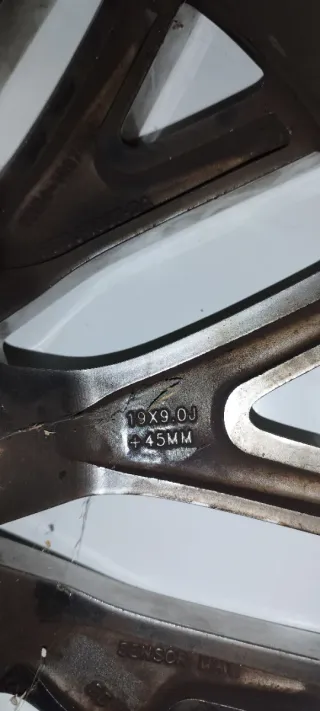 Llantas Ford Mustang 19 pulgadas