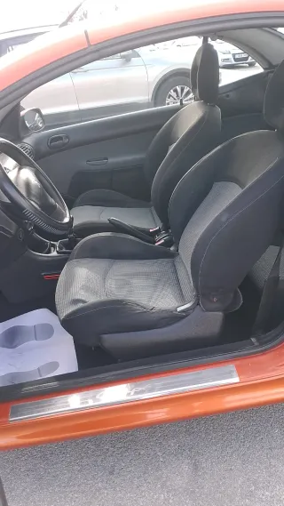 Peugeot 206 2002