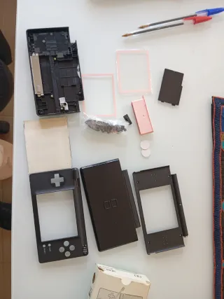 Scatola e accessori Nintendo DS Lite