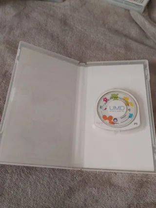 Hello Kitty Puzzle Party PSP Essentials