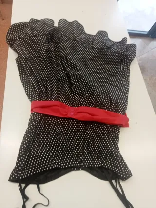 Vestido Pin Up Lunares Rojo y Negro Talla L