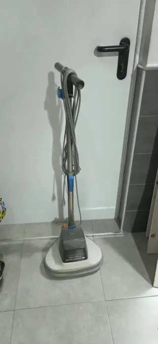 Pulidora Enceradora Electrolux