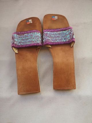 Varias sandalias a 3 euros S