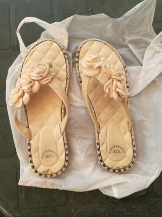 Varias sandalias a 3 euros S