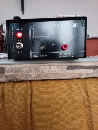 Fuente de Alimentación Estabilizada BREMI BRS 27