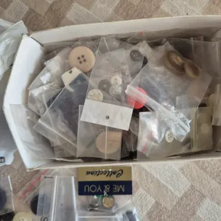 Lote Botones Manualidades Variados/ 278