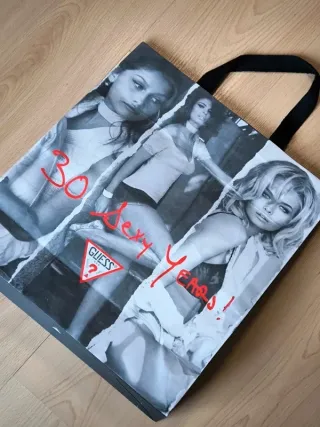 Bolsa Guess 30 Sexy Years sin estrenar