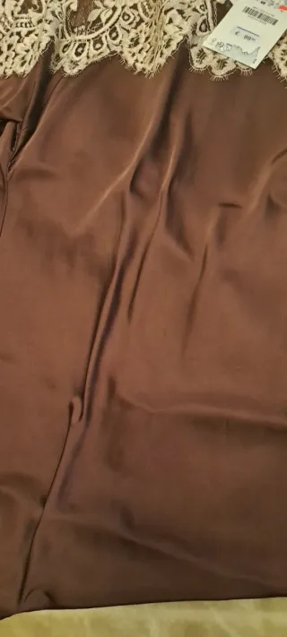 Vestido Zara encaje y saten