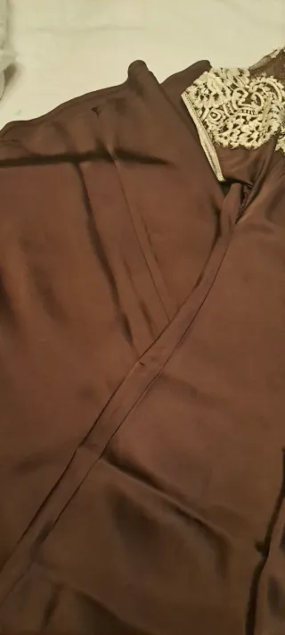 Vestido Zara encaje y saten