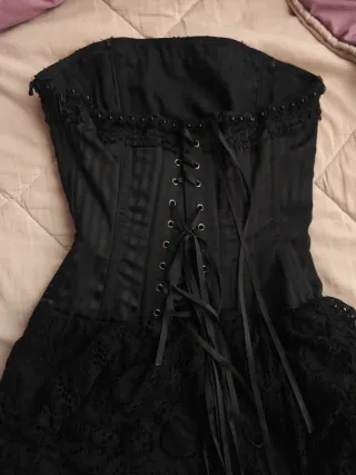 Vestido gótico negro