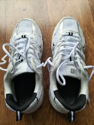 Zapatillas New Balance Plata/Blanco