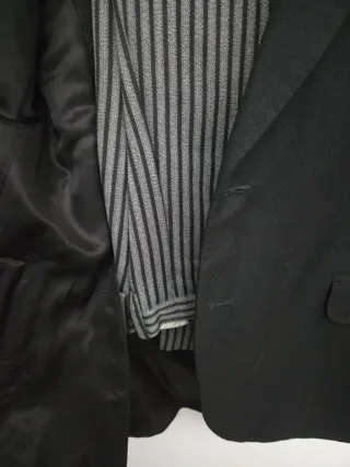 Traje de media etiqueta negro