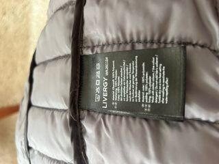 Chaqueta acolchada hombre gris