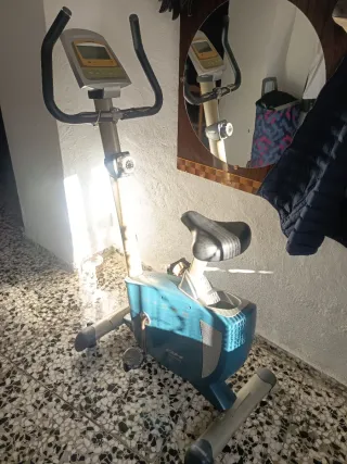 Bicicleta Estática Azul