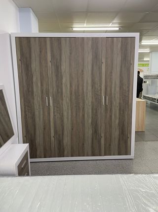 Armario 4 puertas madera y blanco - Envio gratis