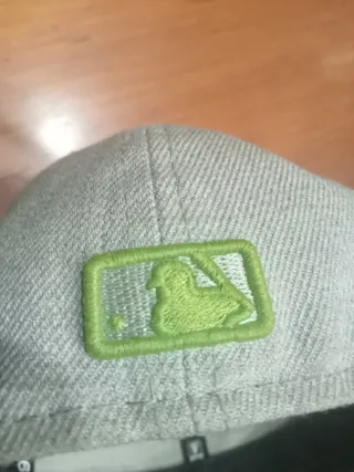 Gorra New Era LA Beige y Camuflaje