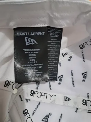 Gorra YSL Blanca New Era 9FORTY Ajustable