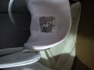 Zapatillas Jordan Hombre Blancas Nuevas