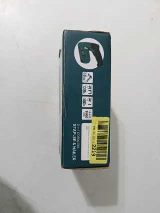 Clavadora inalámbrica +3000 grapas + 500 clavos