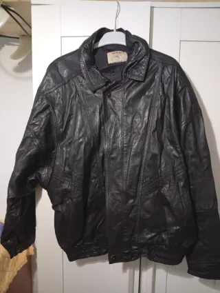 Chaqueta de cuero negra hombre