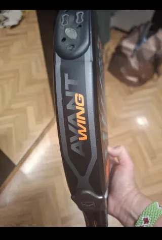 Pala de pádel Bullpadel Avant Wing